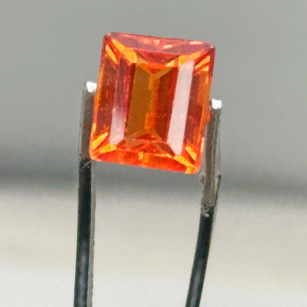 Orange Sapphire - Picture 10 of 14